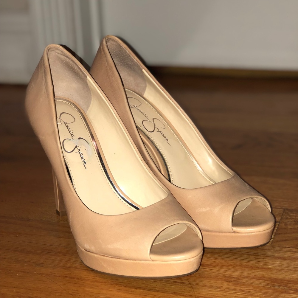Jessica Simpson Nude Dalyn Pump